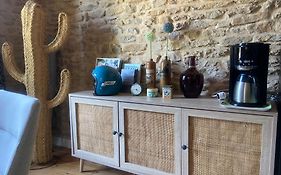 La Madignière en Beaujolais Pierres Dorées